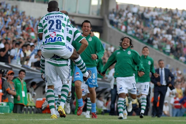 Celebración de Santos