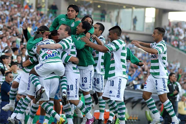 Celebración de Santos