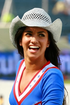 Cheerleader 1