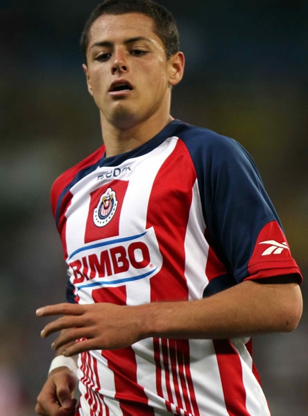 Chicharito no tuvo puntería
