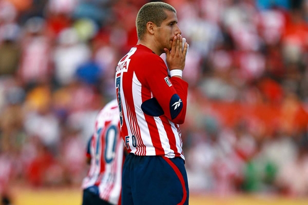 Chivas perdió el invicto