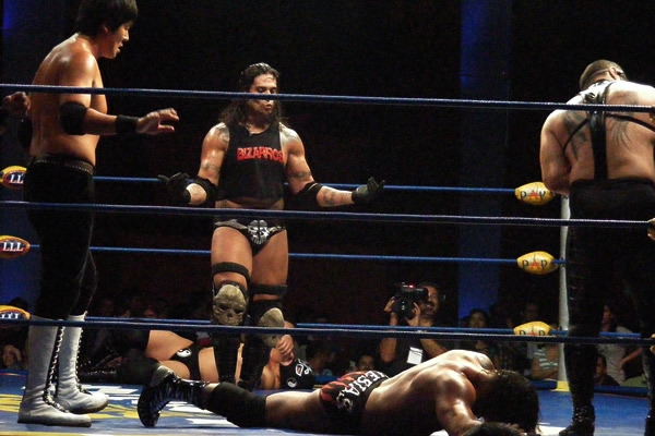 Cibernetico fue el ganón de la noche