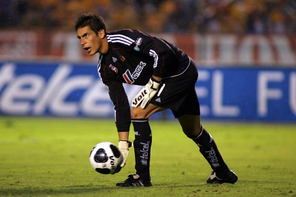 Cirilo mantuvo su puerta en cero