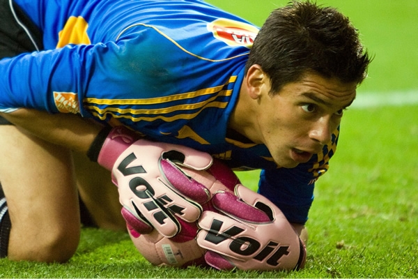 Cirilo Saucedo se queda con el esférico