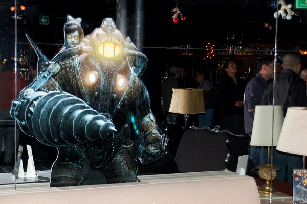Coctel de lanzamiento Bioshock 2 2