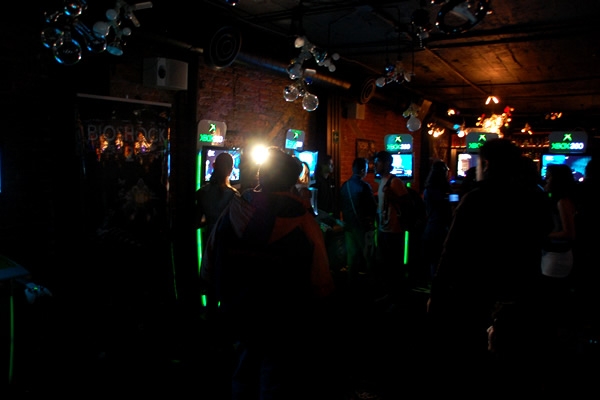 Coctel de lanzamiento Bioshock 2 3