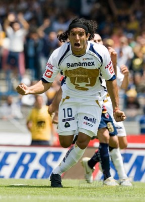 Con dos goles Bravo ayudó a su equipo.