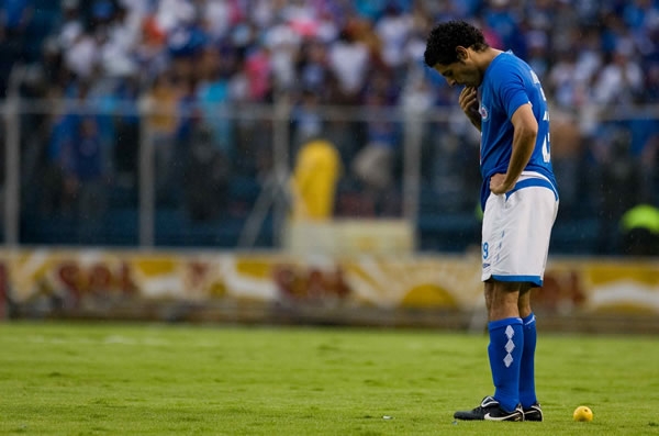 Cruz Azul comenzó perdiendo el torneo.