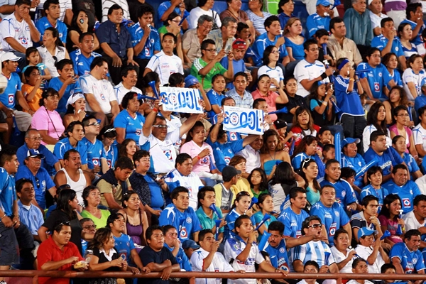 Cruz Azul contó con apoyo en Cancún