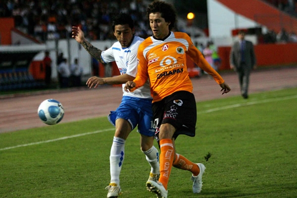 Cruz Azul sufrió para llevarse el triunfo