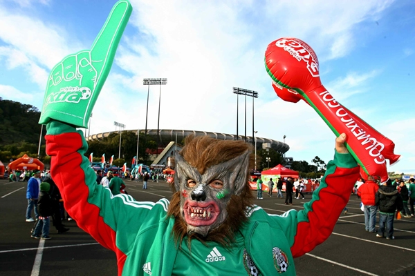 Cualquiera quiere apoyar a la Selección Mexicana.