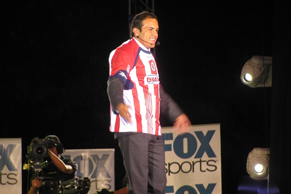 Cuauhtémoc Blanco de chiva