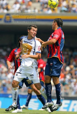 Dante López salió de titular.