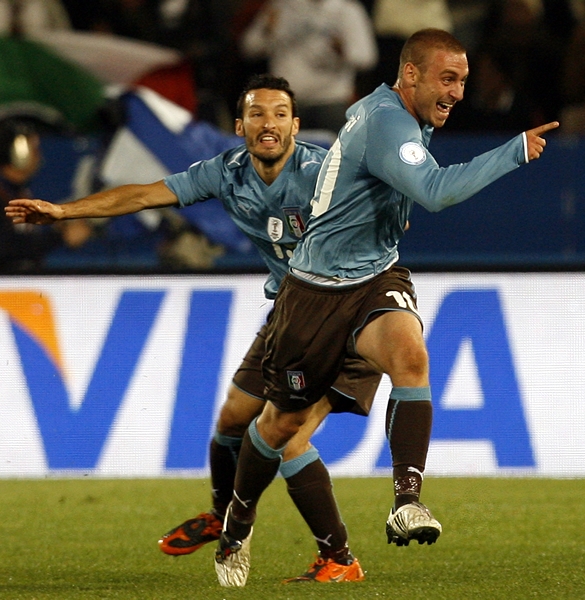 De Rossi le dió el sabor al pastel.