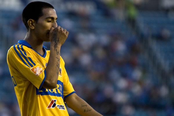 Desde que salió de Santos, Castillo no ha sido el mismo
