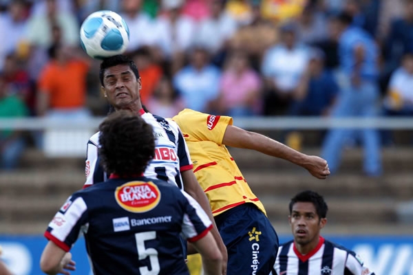 Duelo muy peleado entre michoacanos y regios