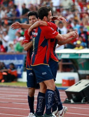 La dupla de Luis Gabriel Rey y Rafael Márquez da frutos en el ataque de los Potros.
