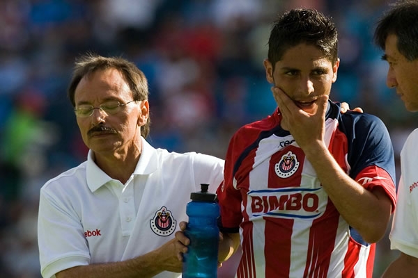 Duro golpe se llevó Solis de Israel López