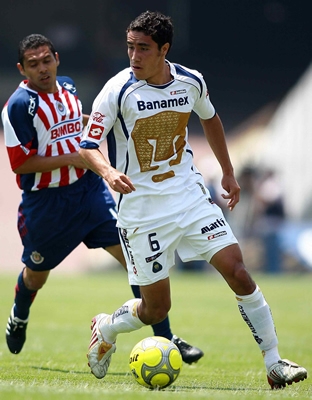 Efraín Juárez mantuvo un ritmo aceptable.