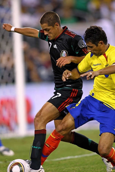 El Chicharito no se mostró con gran ritmo después de la lesión.