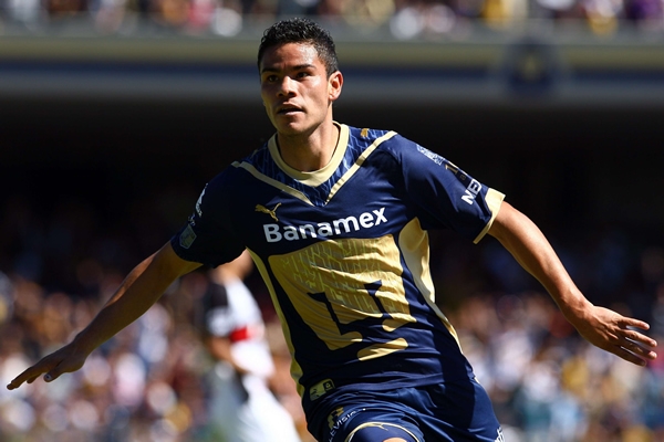 El goleador de Pumas para el BC2010 parece será Barrera.