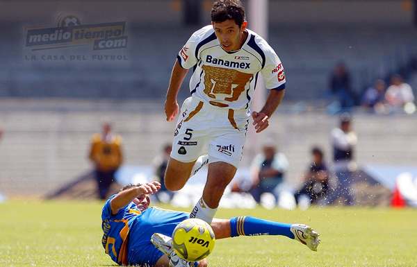 El ';Gringo'; Castro, dueño de la parsela derecha de Tigres.