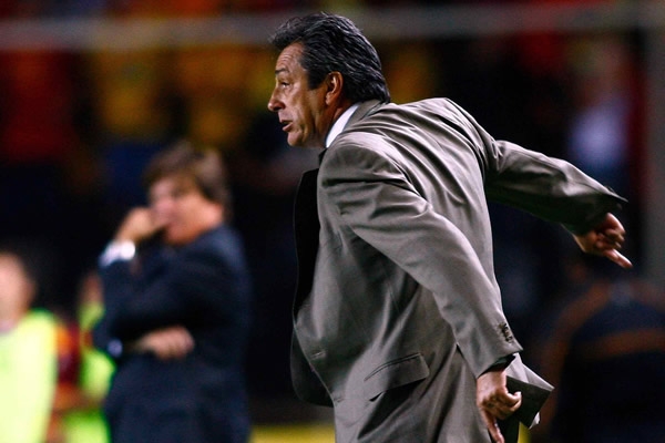 El Jefe Boy, D.T. de Monarcas