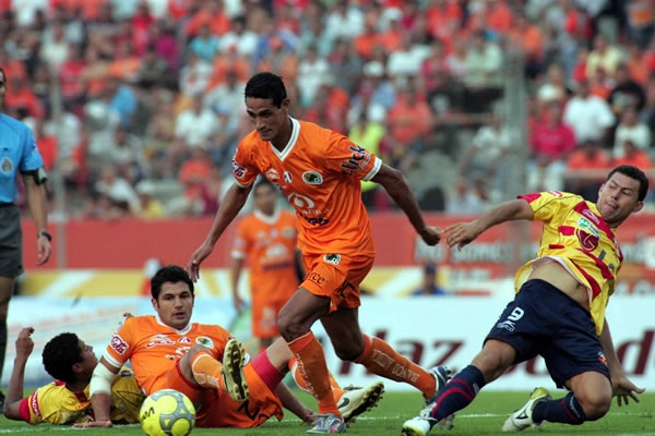 El partido fue intenso