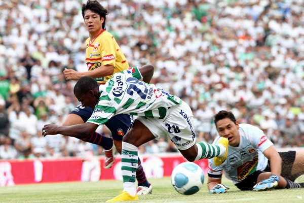 El partido se jugó con mucha intensidad
