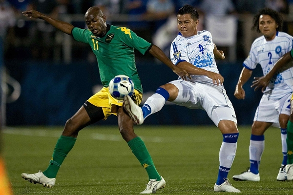 El Salvador-Jamaica... Por mantener la ilusión