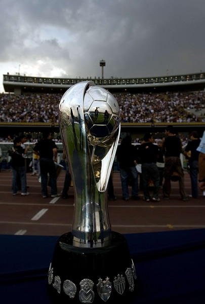 El trofeo para el Campeón.