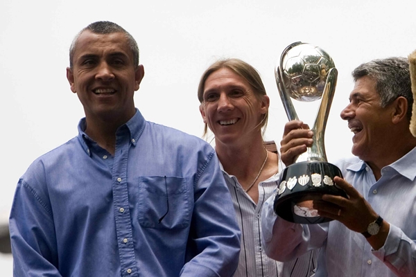 El Tuca sonrriendo como pocas veces