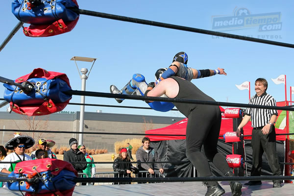 Entretenimiento previo al partido.