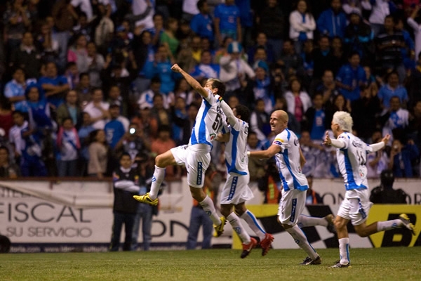 Espectacular inicio de esta serie de Liguilla