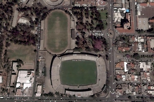 Estadio Sergio León Chávez de Irapuato luce triste.