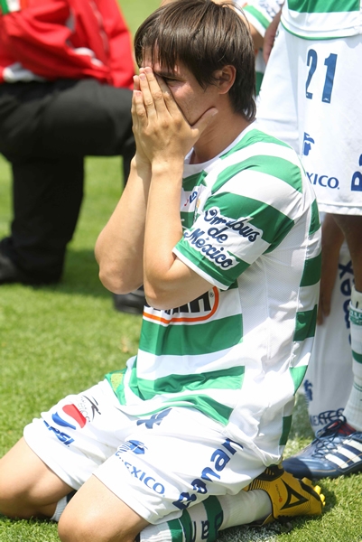 Estrada lloró la derrota.