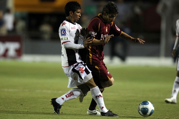 Estudiantes-Indios