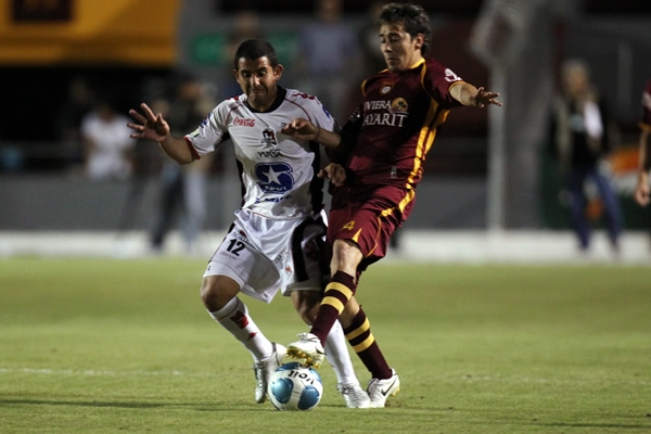 Estudiantes-Indios