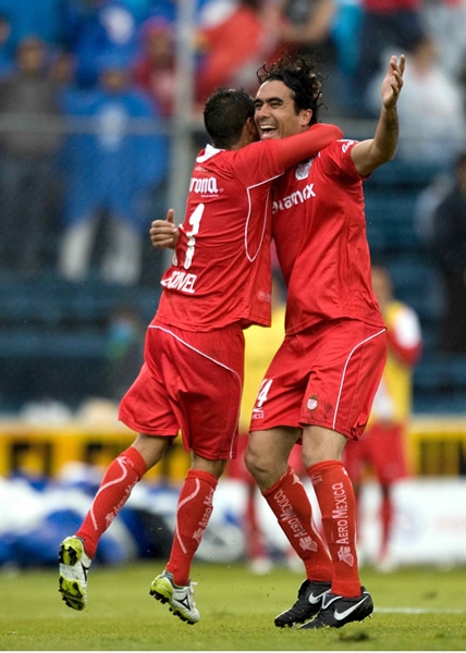 Felicidad escarlata