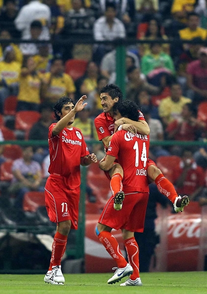 Feria de goles en el Azteca