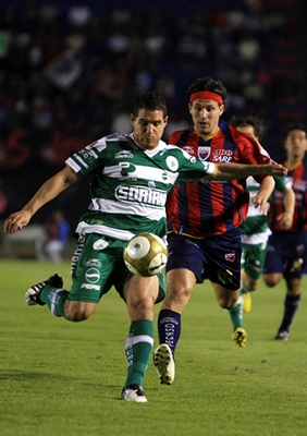 Figueroa no salió en su mejor día, ya que cometió el penal con el que perdió su equipo.