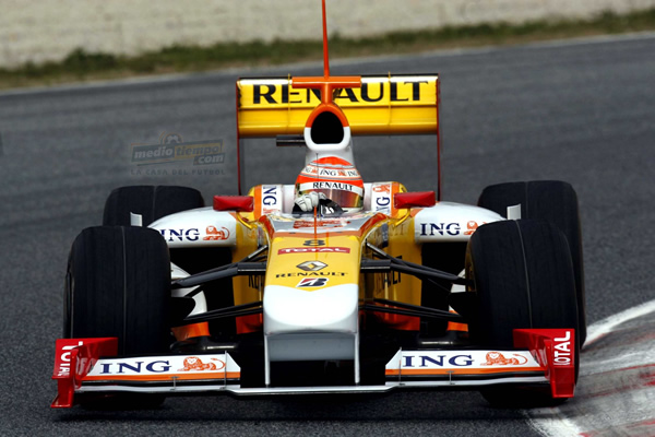 Fórmula Uno, entrenando en Cataluña.