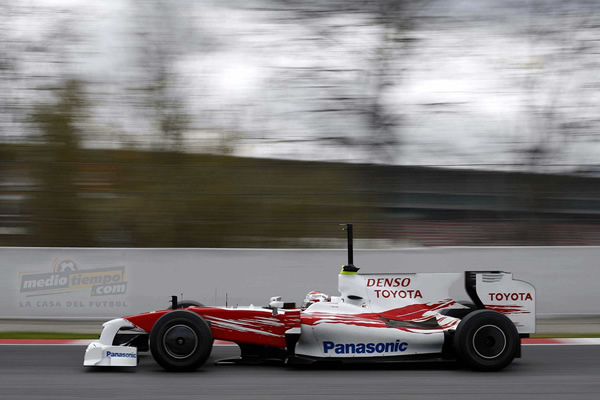 Fórmula Uno, entrenando en Cataluña.