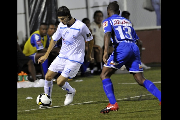 Fue un duelo trabado por momentos