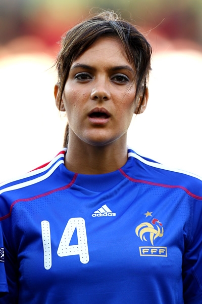 futbolistas mas bellas 10