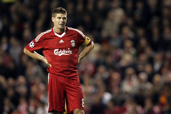 Gerrard no tuvo su mejor noche en Champions.