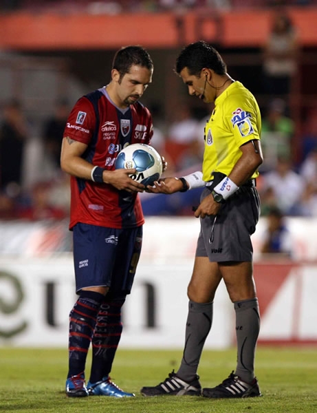 Giancarlo anotó de penal