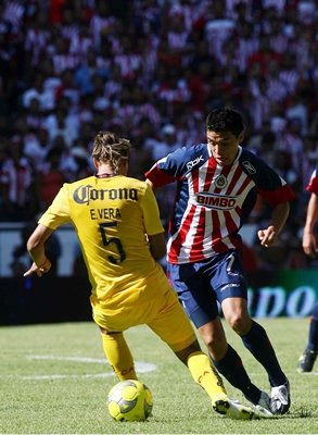 Gonzalo Pineda venciendo a Enrique Vera