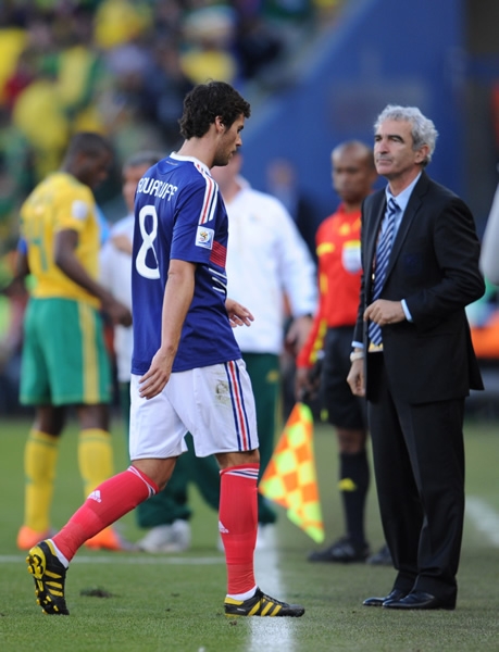Gourcuff salio del encuentro expulsado