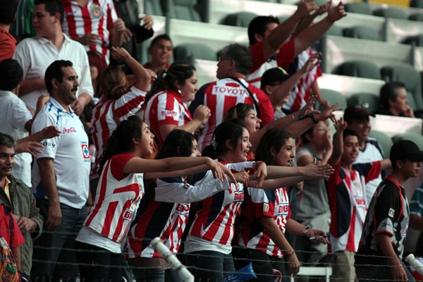Gran ambiente en la tribuna